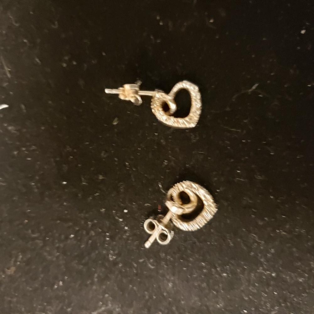 Silver heart dangle earrings